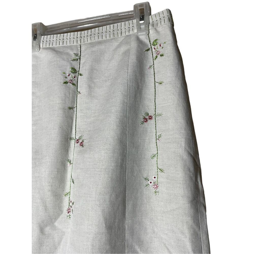 BCBG‎ Max Azria Vintage Linen Blend Embroidered Floral Skirt Size 4 - Picture 6 of 11